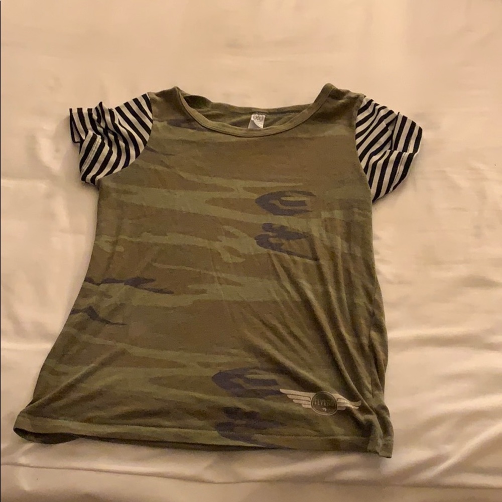 SMALL camo and striped t-shirt